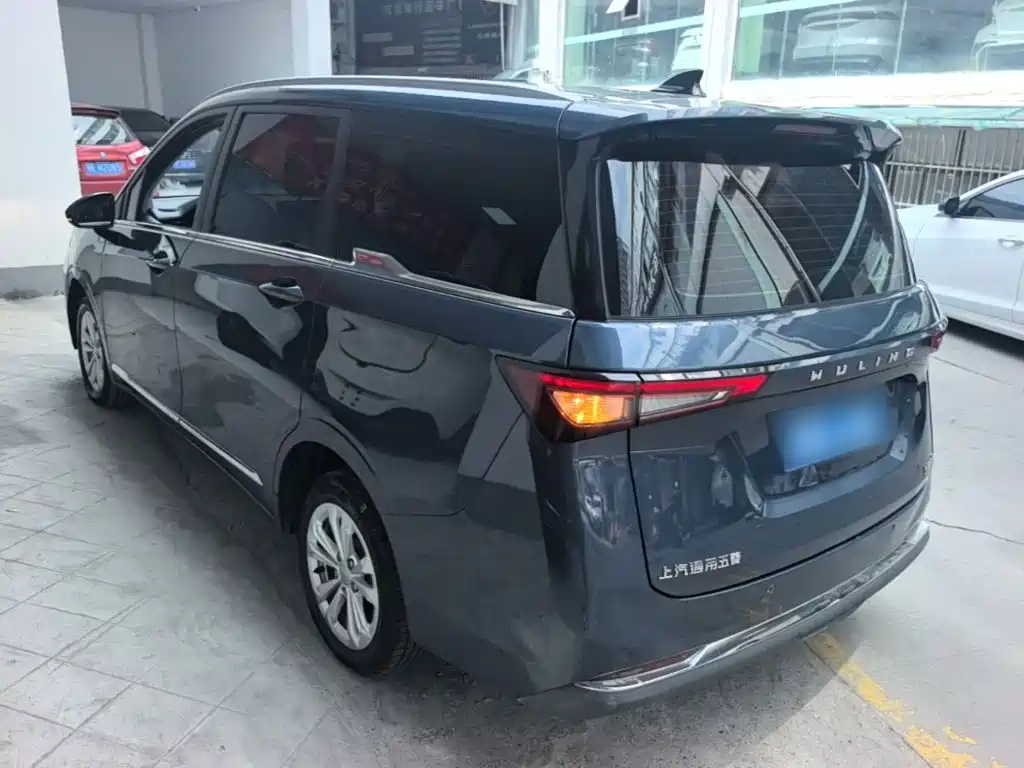 Wuling Jiachen — миниатюра 5
