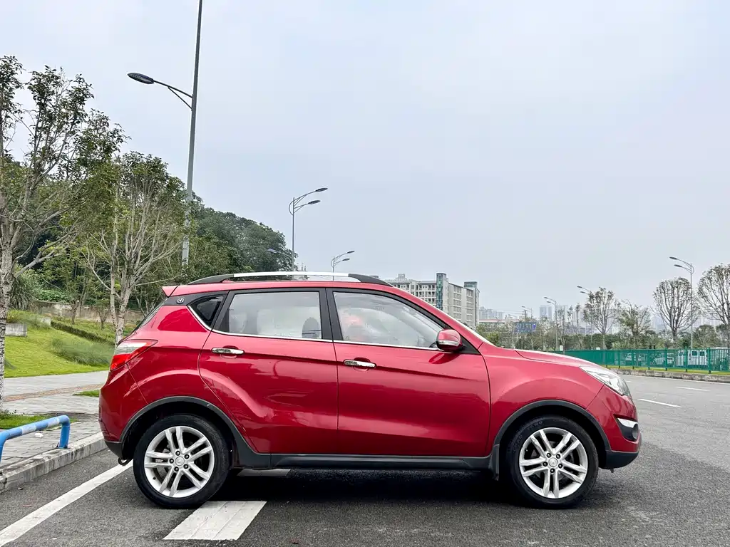 Changan CS35 — миниатюра 4