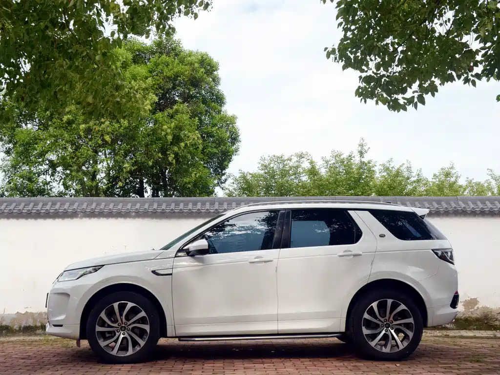 Land Rover Discovery Sport — миниатюра 14
