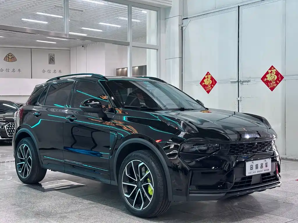 Lynk & Co 01 — миниатюра 3