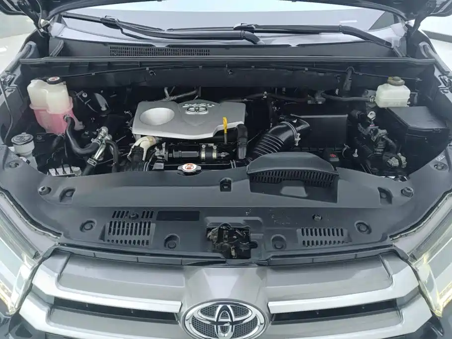 Toyota Highlander — миниатюра 10