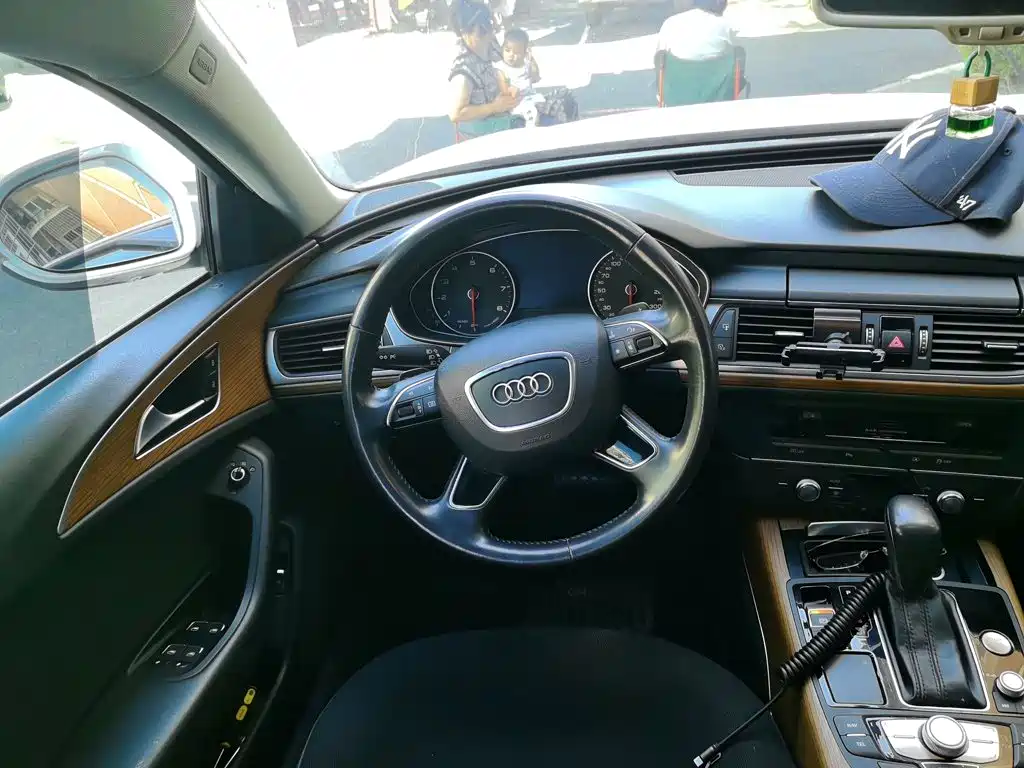 Audi A6L — миниатюра 11