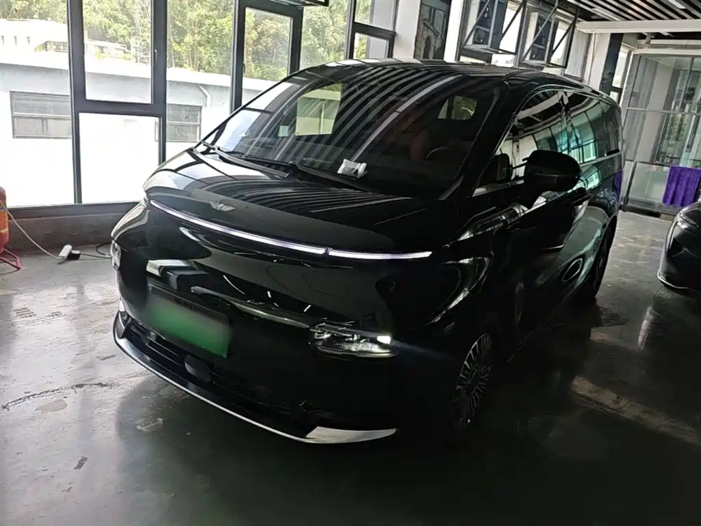 Geely Galaxy L380 2025 805km Flagship