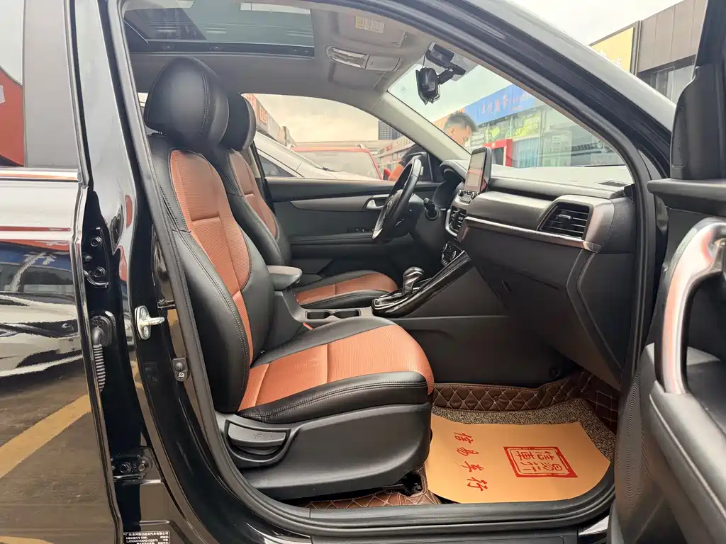 Kia Sportage - фото 10