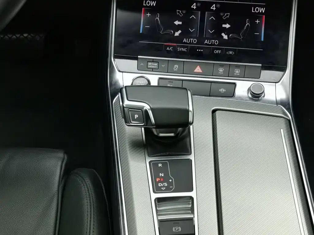 Audi A6L — миниатюра 13