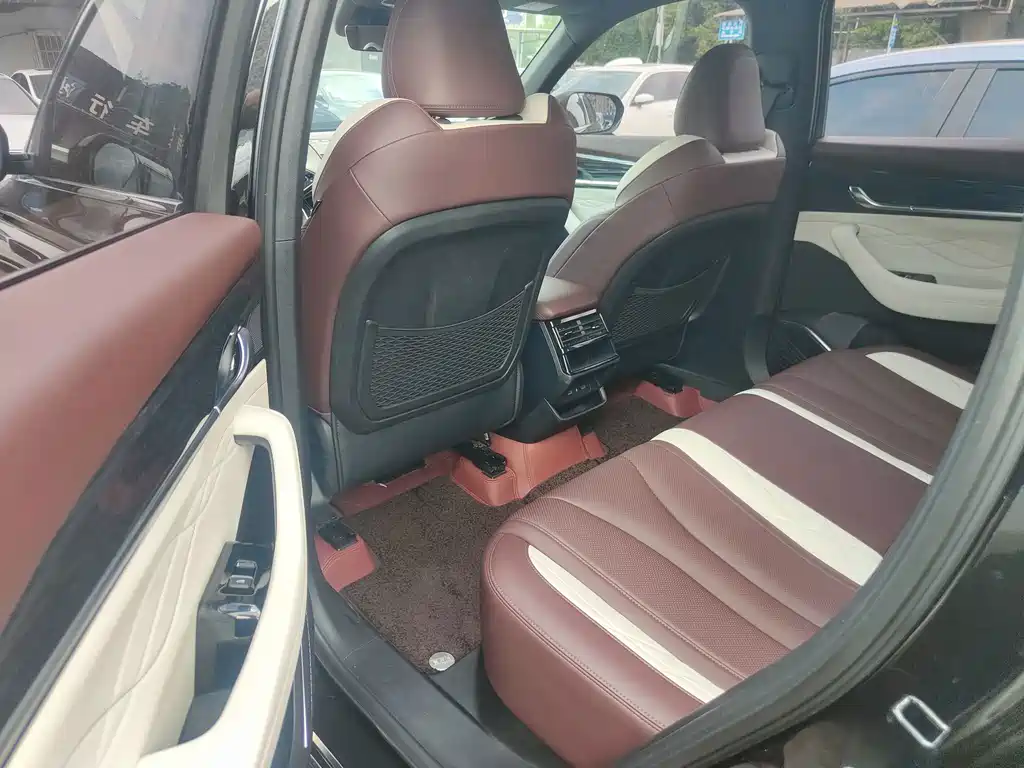Geely Xingyue L — миниатюра 6