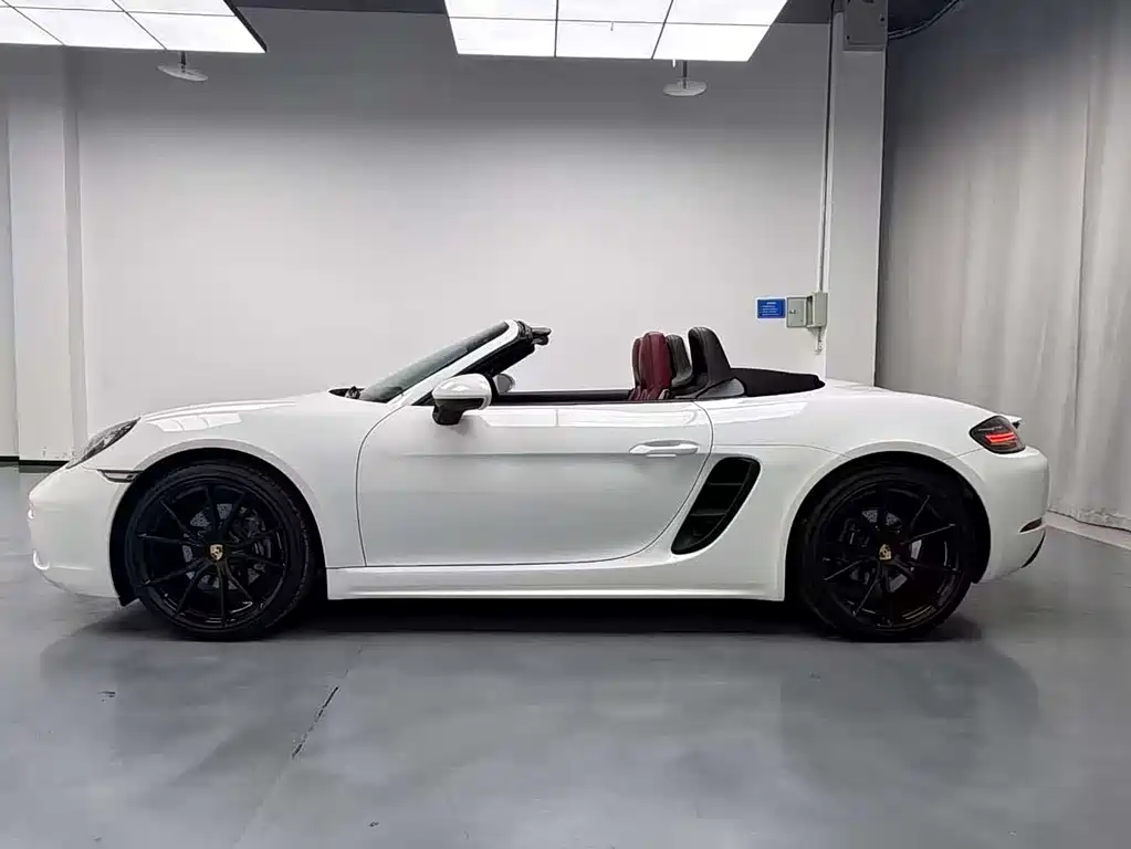 Porsche 718 2016 Boxster 2.0T