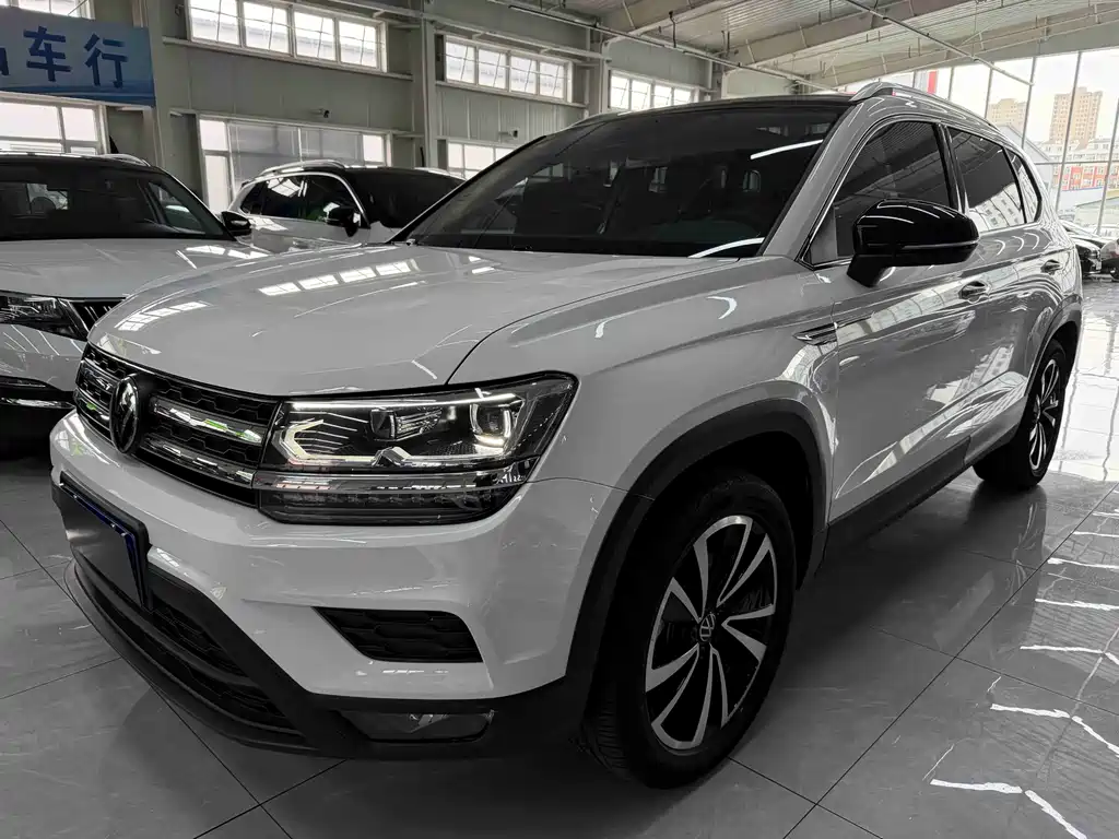Volkswagen Tharu 2022