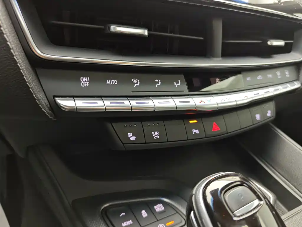 Cadillac CT5 — миниатюра 26