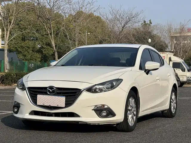 mazda 3-angkesaila