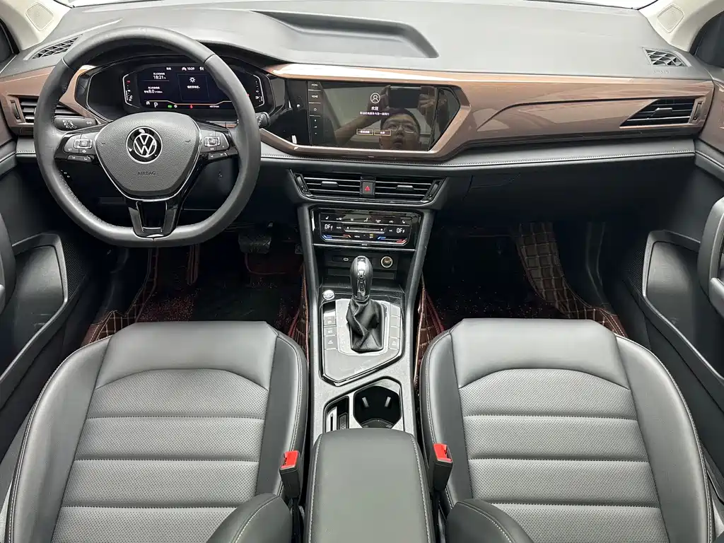 Volkswagen Tharu — миниатюра 13