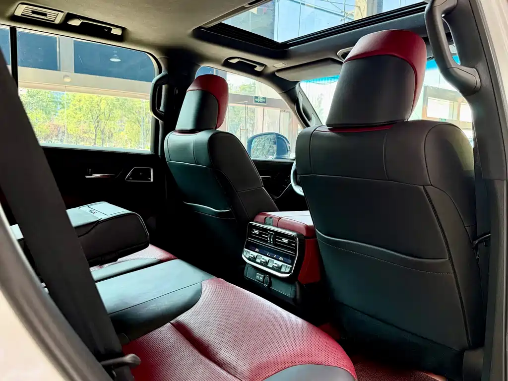 Toyota Land Cruiser — миниатюра 28