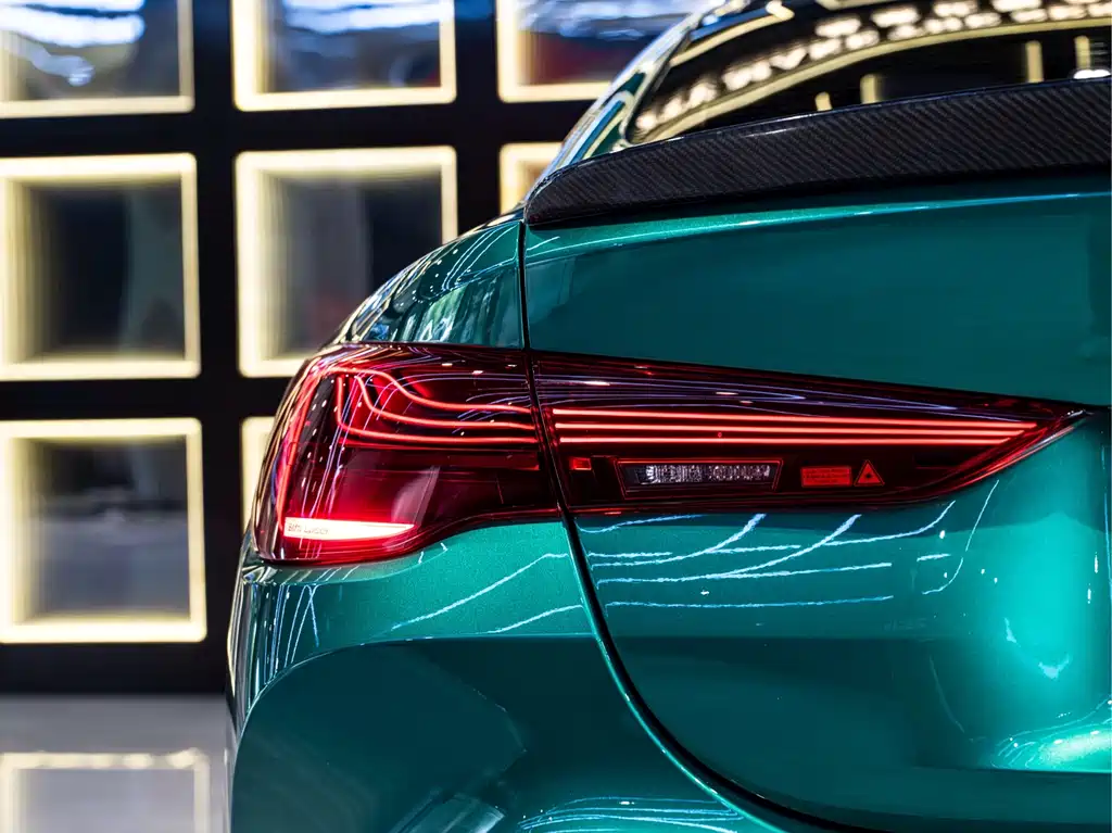 BMW M4 — миниатюра 16