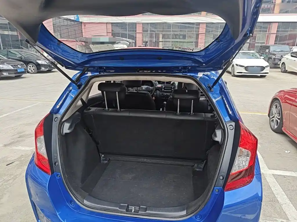Honda Fit — миниатюра 19