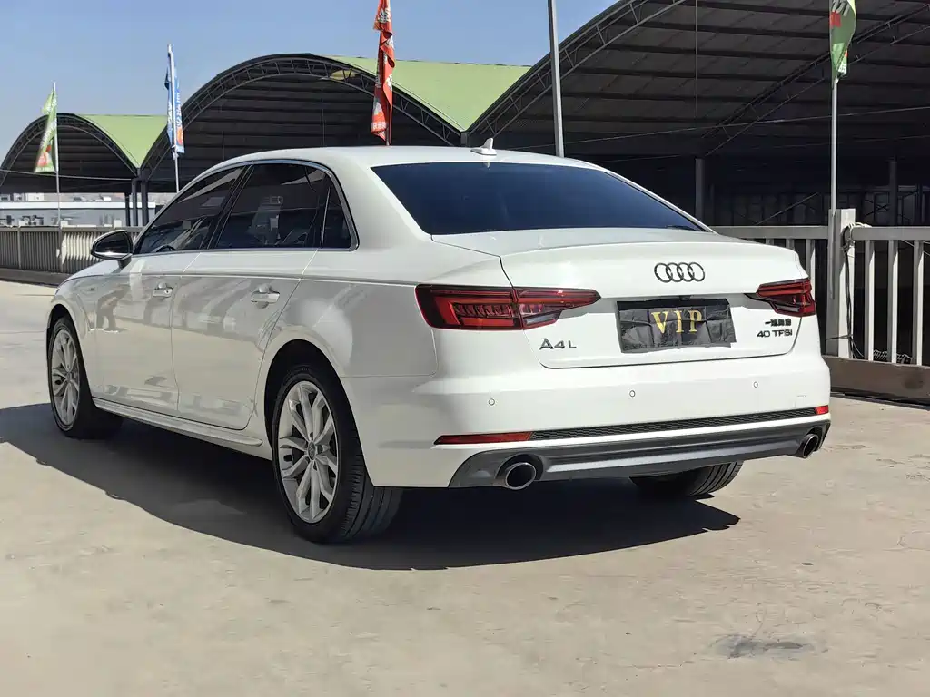 Audi A4L — миниатюра 3