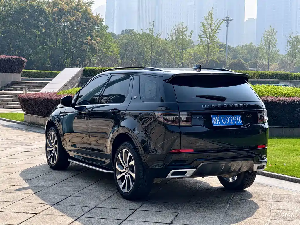 Land Rover Discovery Sport — миниатюра 16