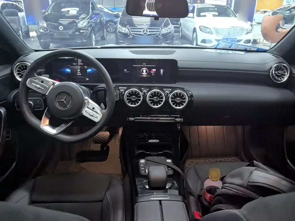 Mercedes-Benz A-Class — миниатюра 10
