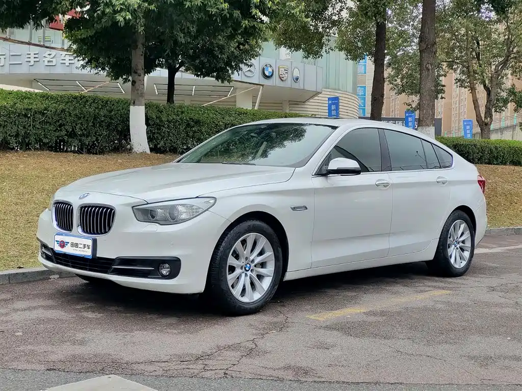 BMW 5 Series GT 2016