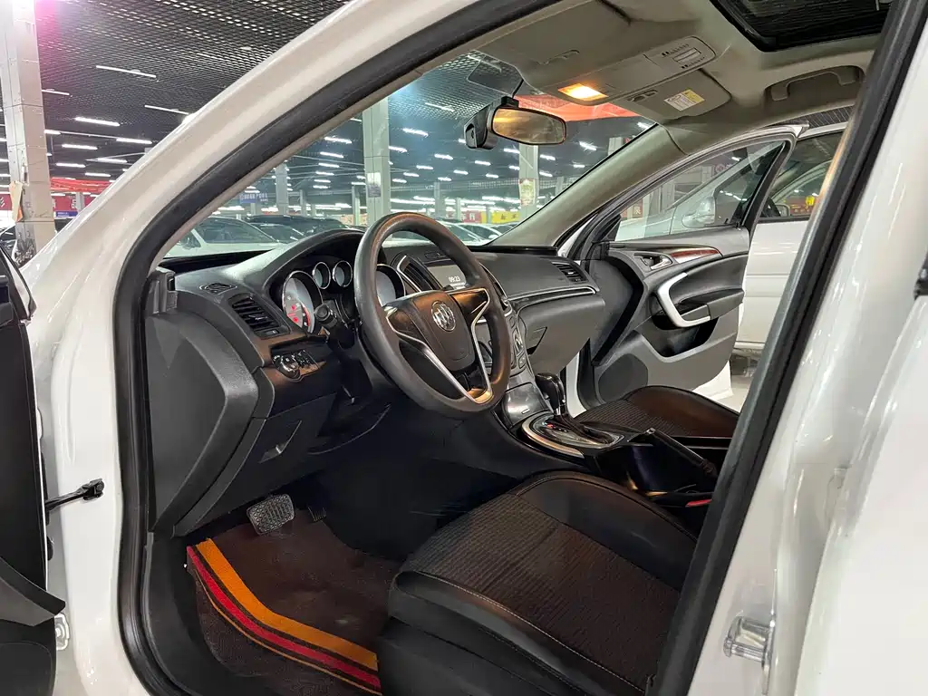 Buick Regal 2015 1.6T Lead
