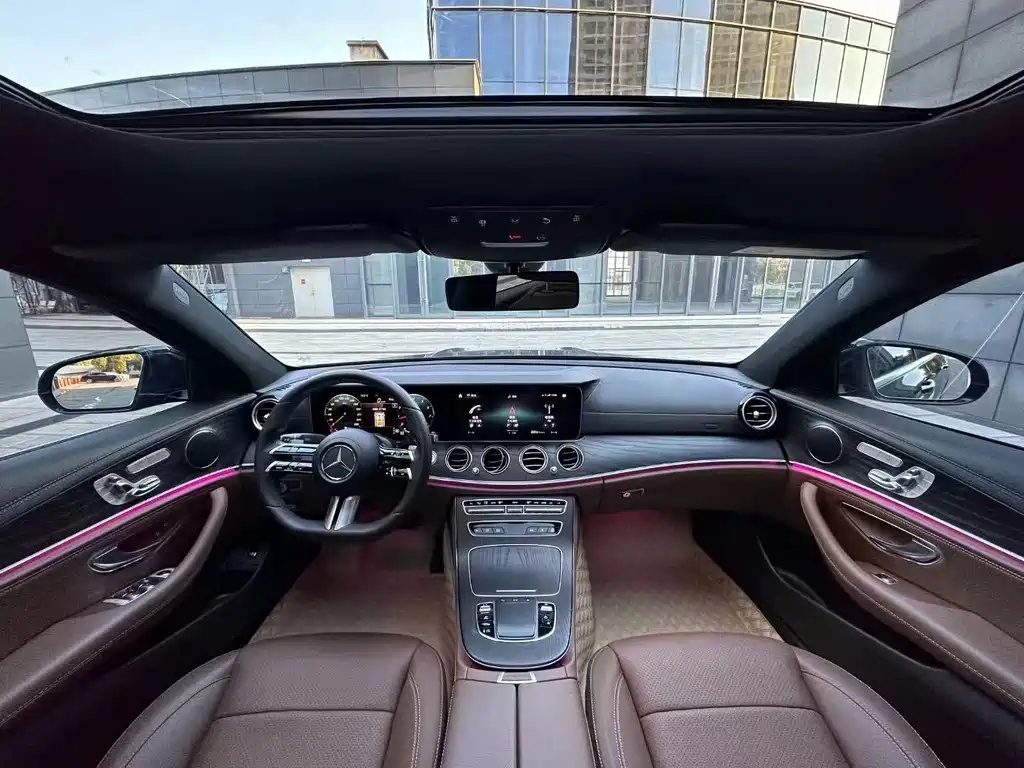 MERCEDES-BENZ E CLASS