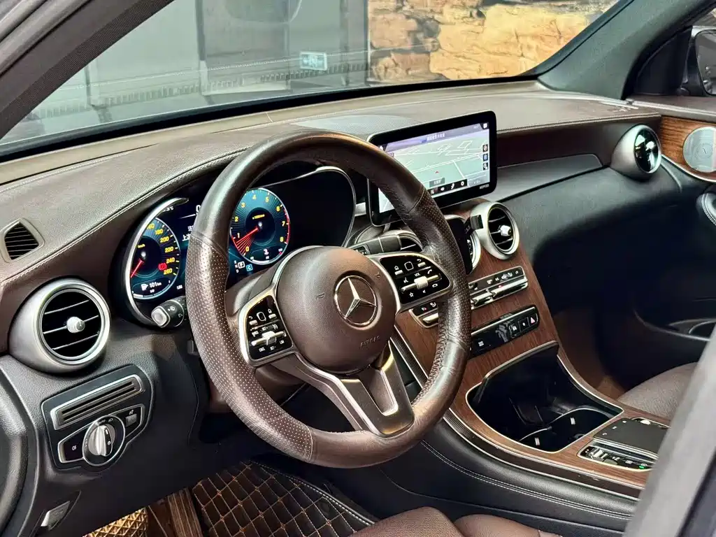Mercedes-Benz GLC — миниатюра 6
