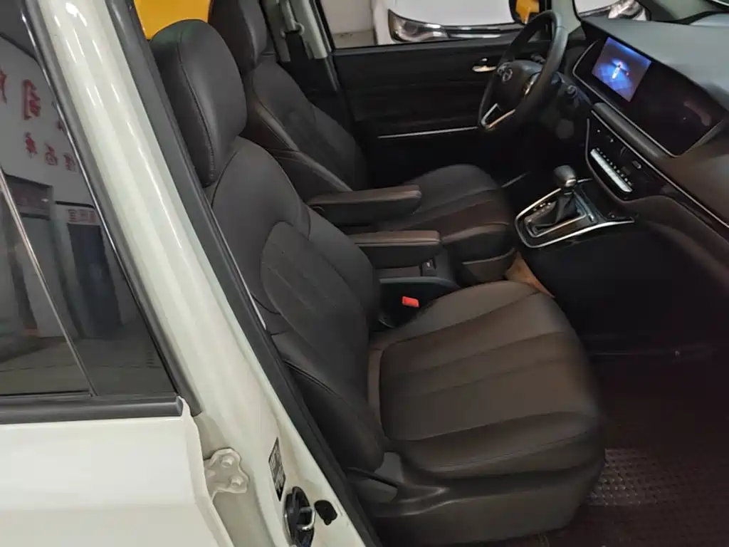 GAC Motor Trumpchi M6 — миниатюра 25