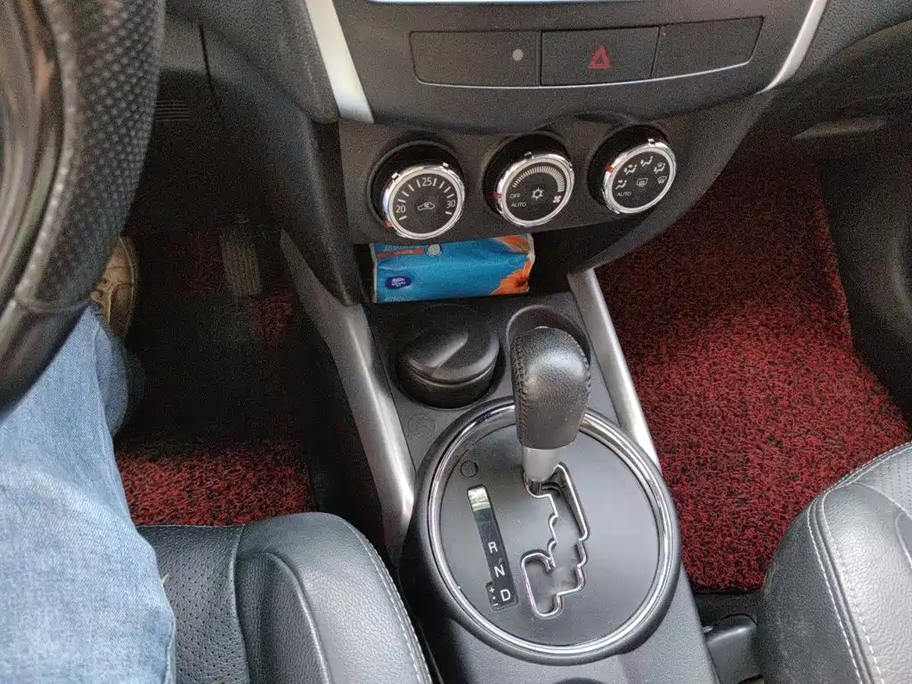Peugeot 4008 (Import) — миниатюра 10