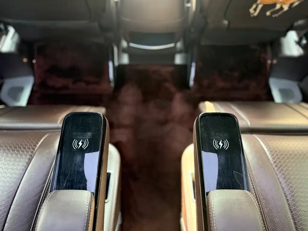 MERCEDES-BENZ V CLASS