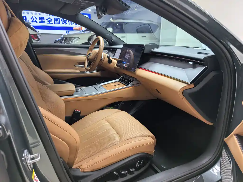 BYD Han L — миниатюра 17