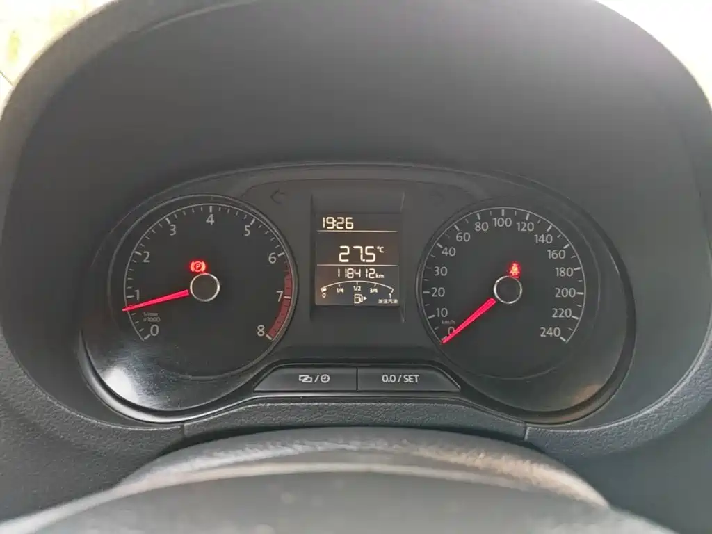 Volkswagen Polo — миниатюра 12