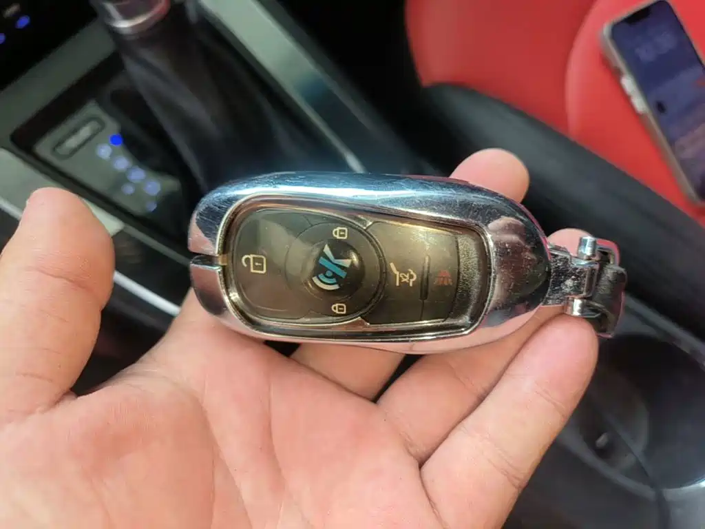 Hyundai Elantra — миниатюра 9