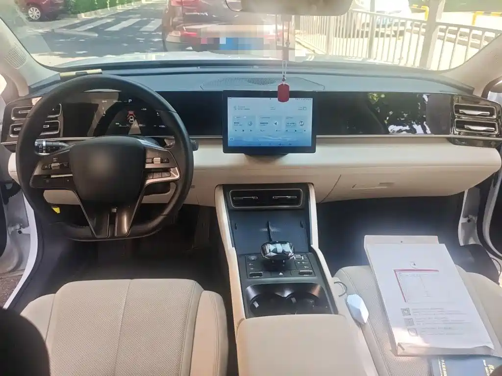 BYD Qin L — миниатюра 10