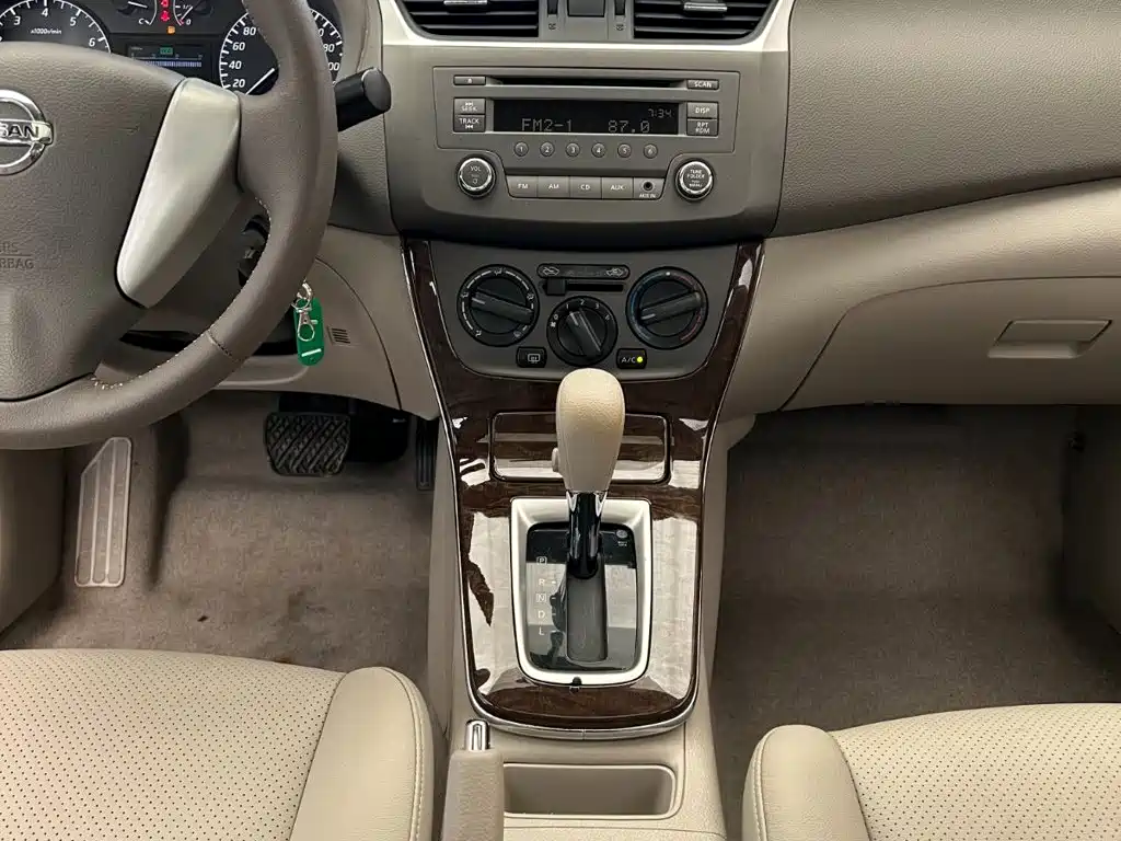 Nissan Sylphy — миниатюра 9