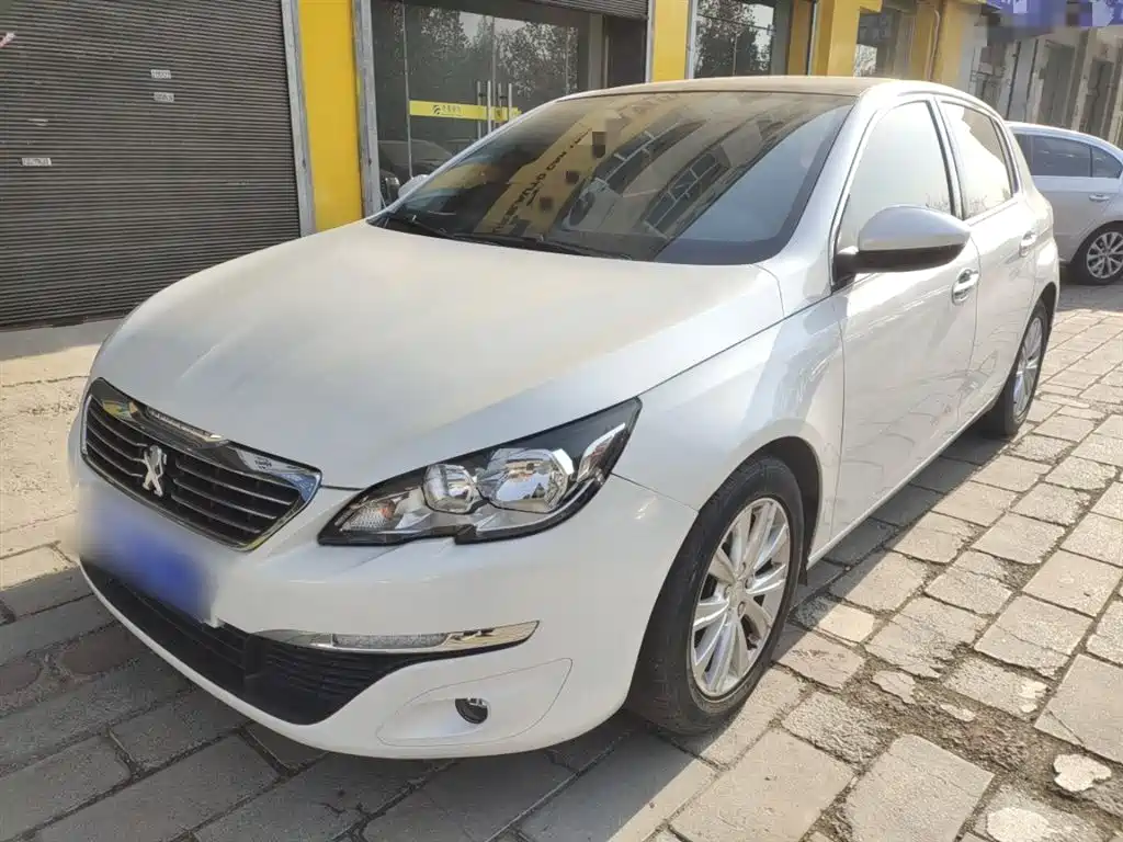 Peugeot 308S 2015