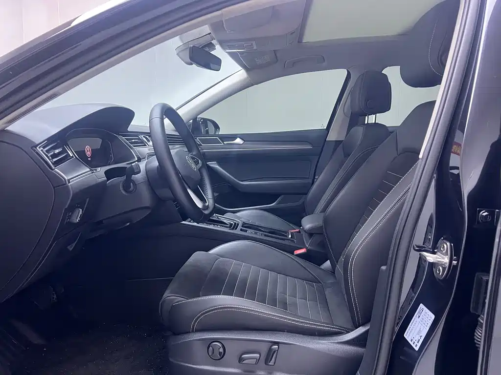 Volkswagen Magotan — миниатюра 4