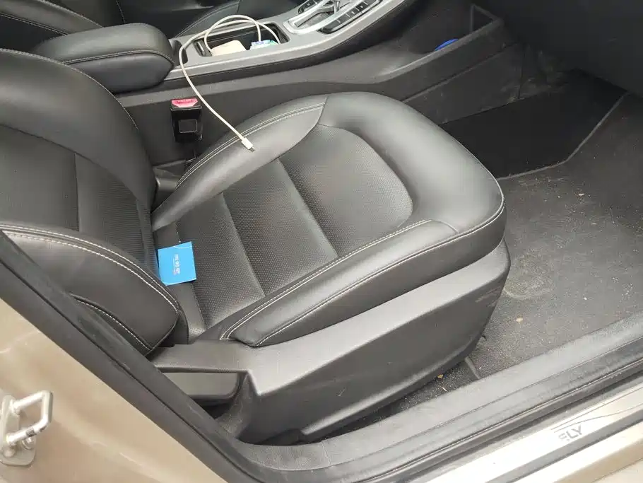 Geely Emgrand GL — миниатюра 8