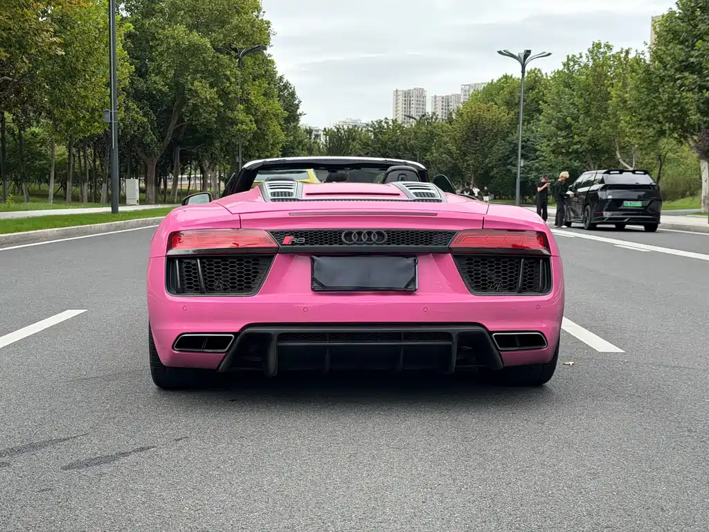 Audi R8 — миниатюра 11