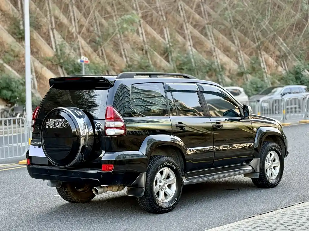 Toyota Land Cruiser Prado 2008 2.7L AT