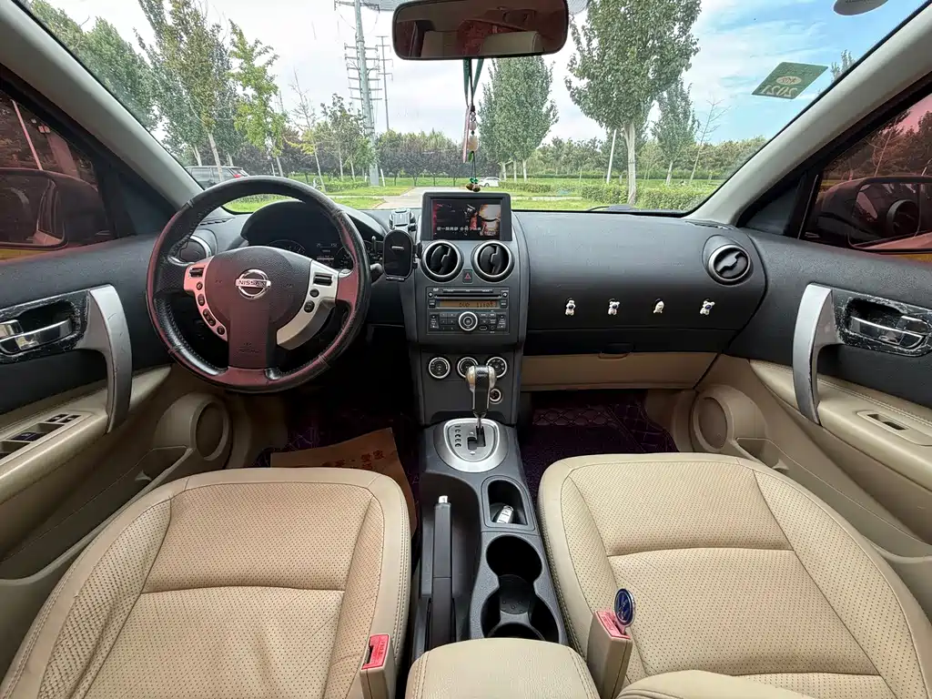 Nissan Qashqai — миниатюра 6