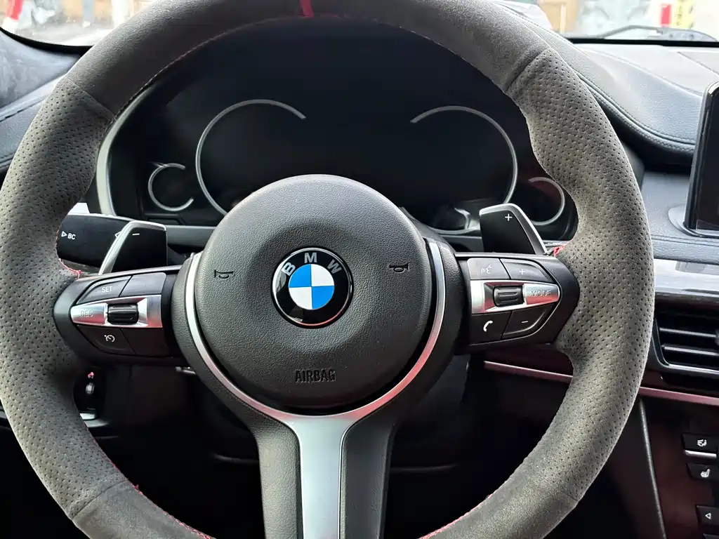 BMW X6 — миниатюра 14