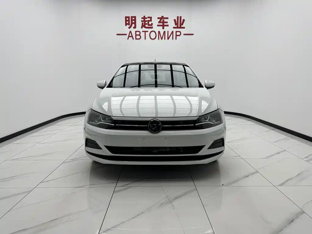 Volkswagen Polo — миниатюра 2