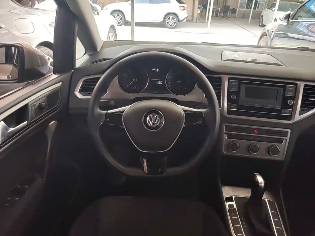 Volkswagen Golf Sportsvan — миниатюра 11