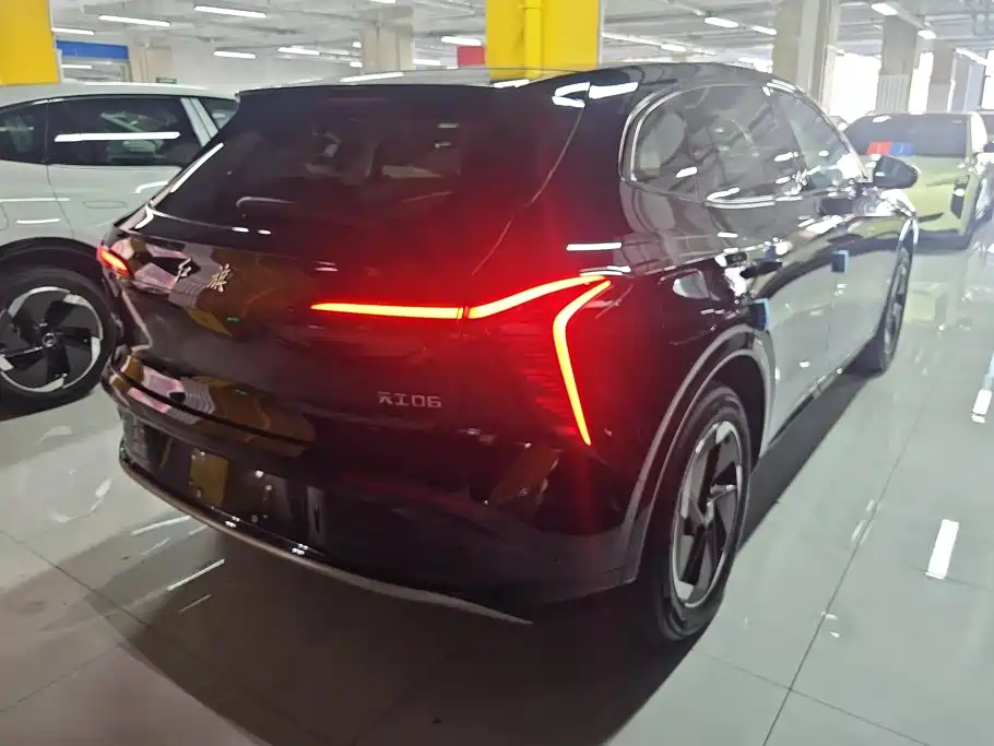 Hongqi Hongqi Tiangong 06 — миниатюра 3