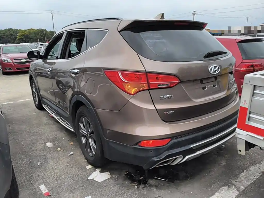 Hyundai Santa Fe — миниатюра 5