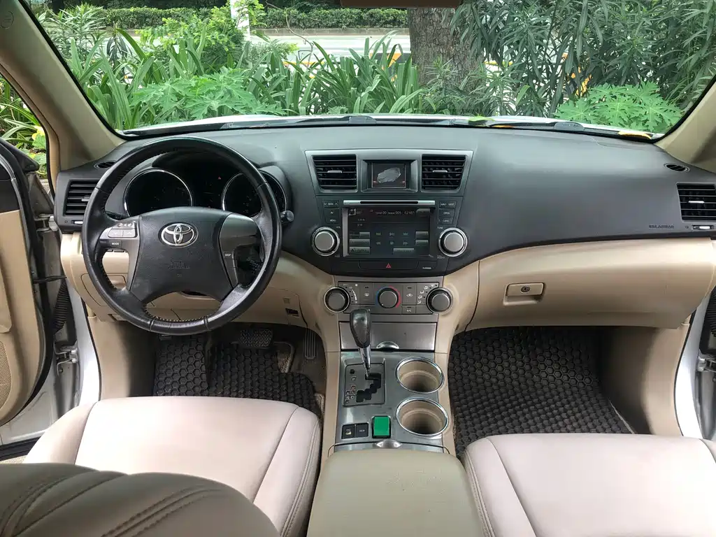 Toyota Highlander — миниатюра 15