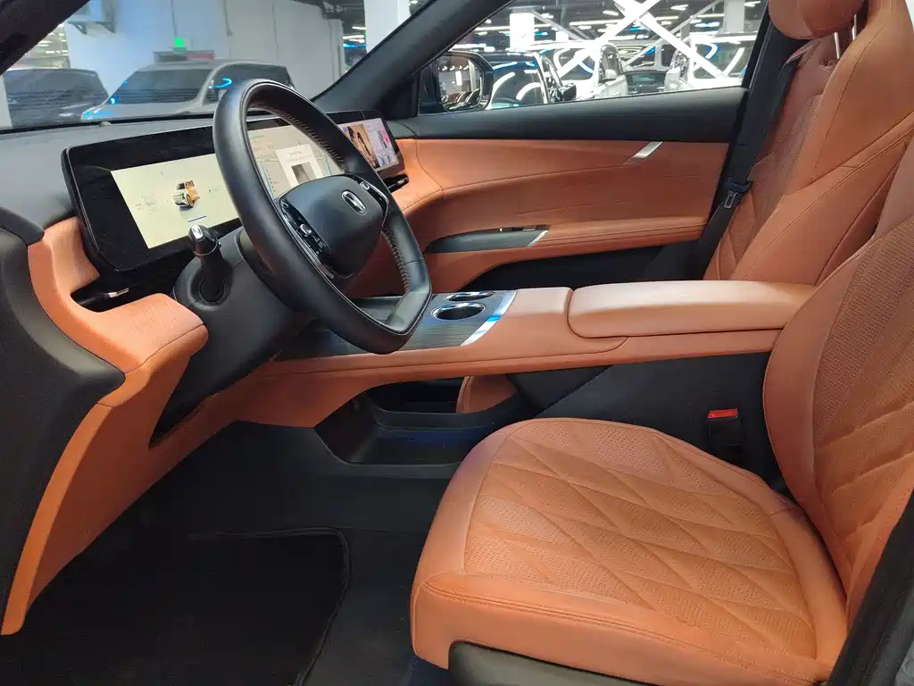 Changan Changan CS75PLUS — миниатюра 5