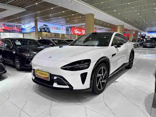 XIAOMI CAR XIAOMI YU7 2025