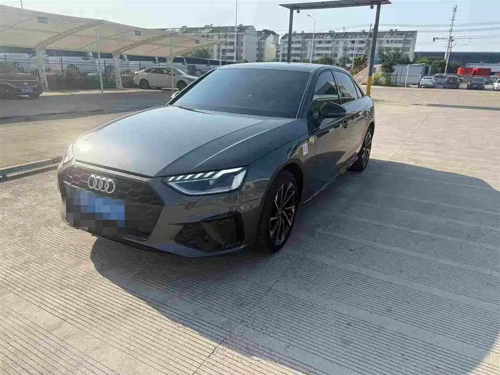 Audi A4L 2023