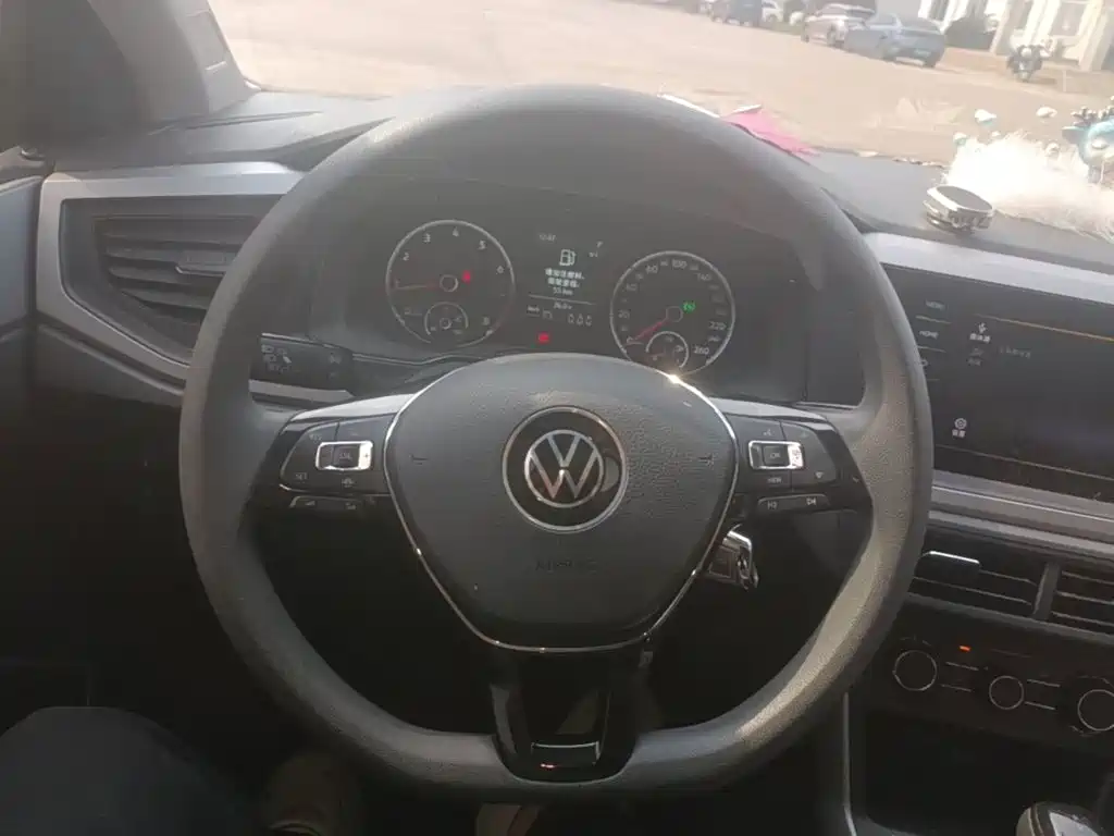 Volkswagen Polo — миниатюра 11
