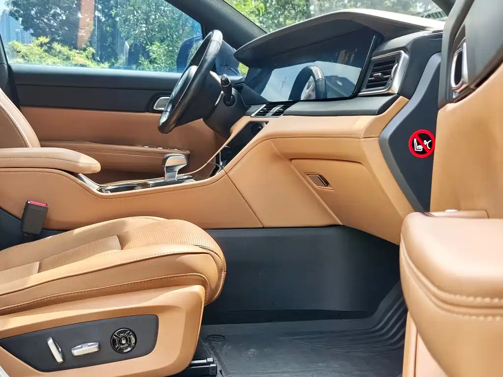 Li Auto Li ONE — миниатюра 16